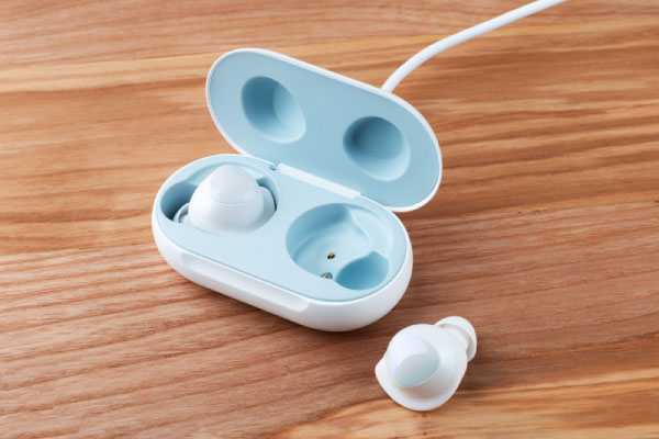Earbuds-HHIE